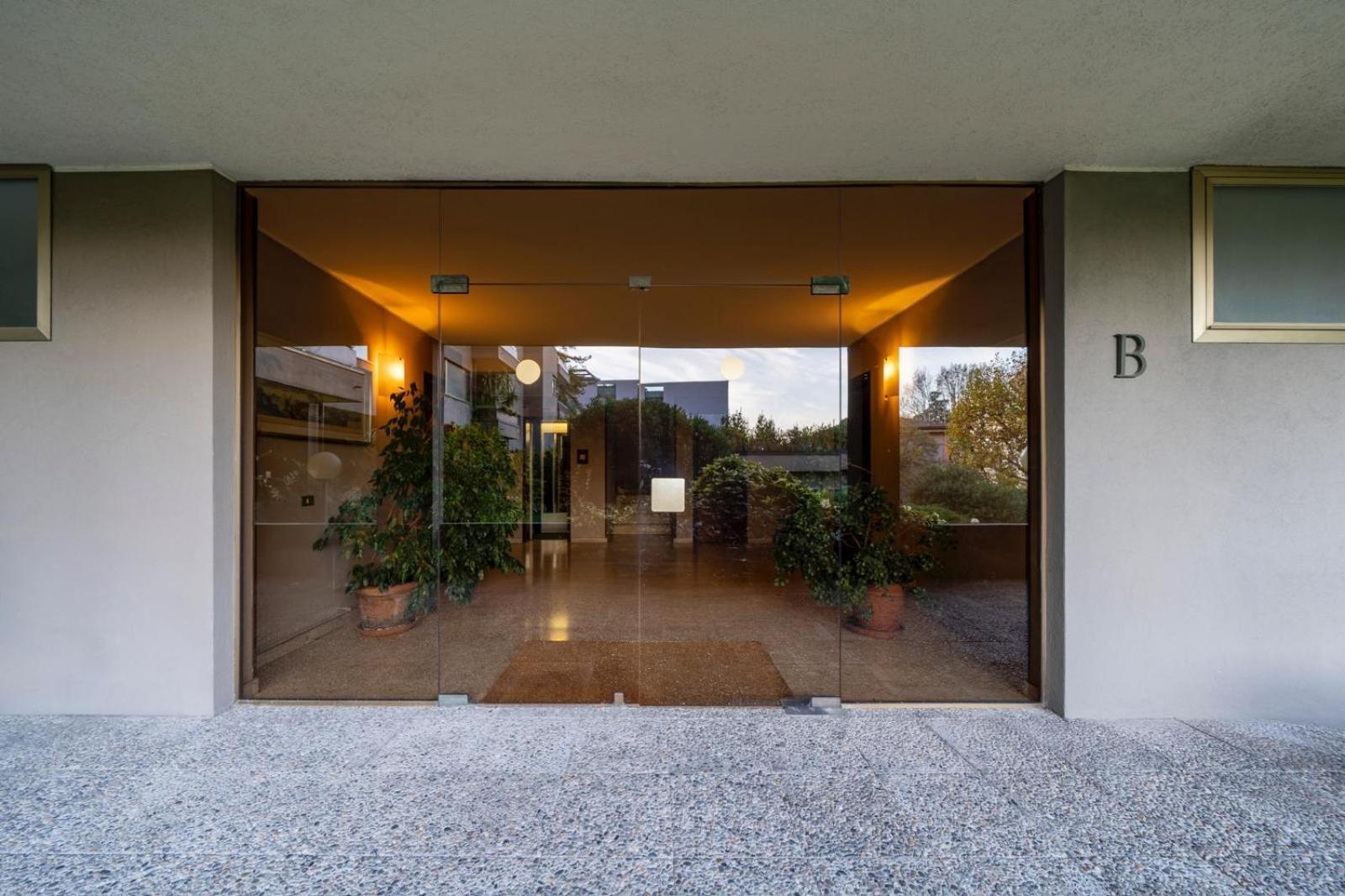 Villa Olmo Cozystay Como Bagian luar foto